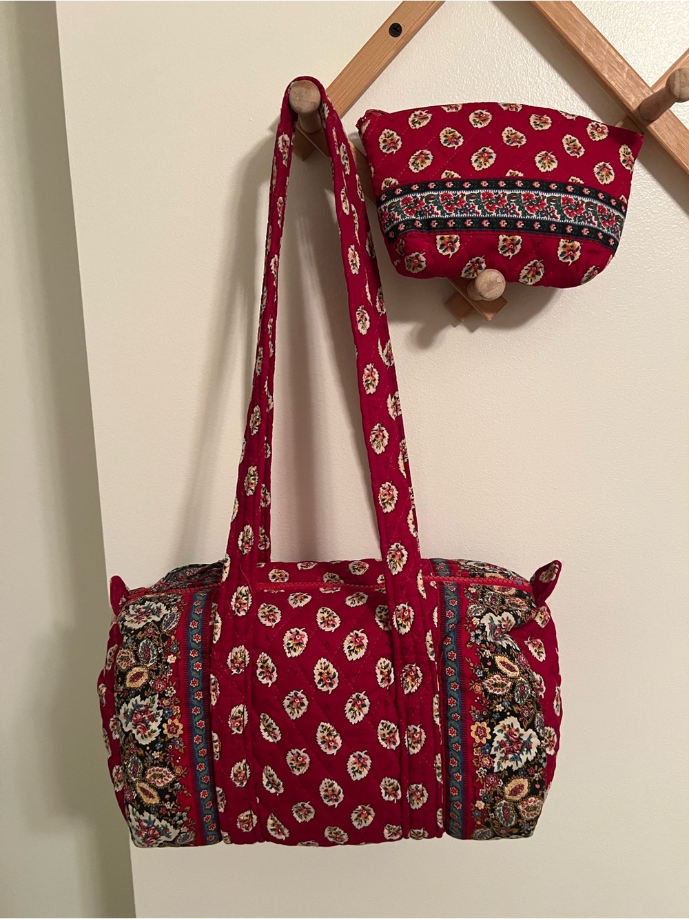 Vera Bradley Vintage Red Leaf Original 100 Bag & Small Cosmetic Pouch